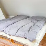 3 Bedroom Amazing In Holiday home