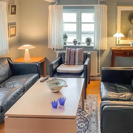 3 Bedroom Amazing In Feriehus